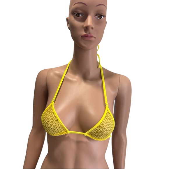 Vibrant Yellow Bikini Set - Picture 4 of 9